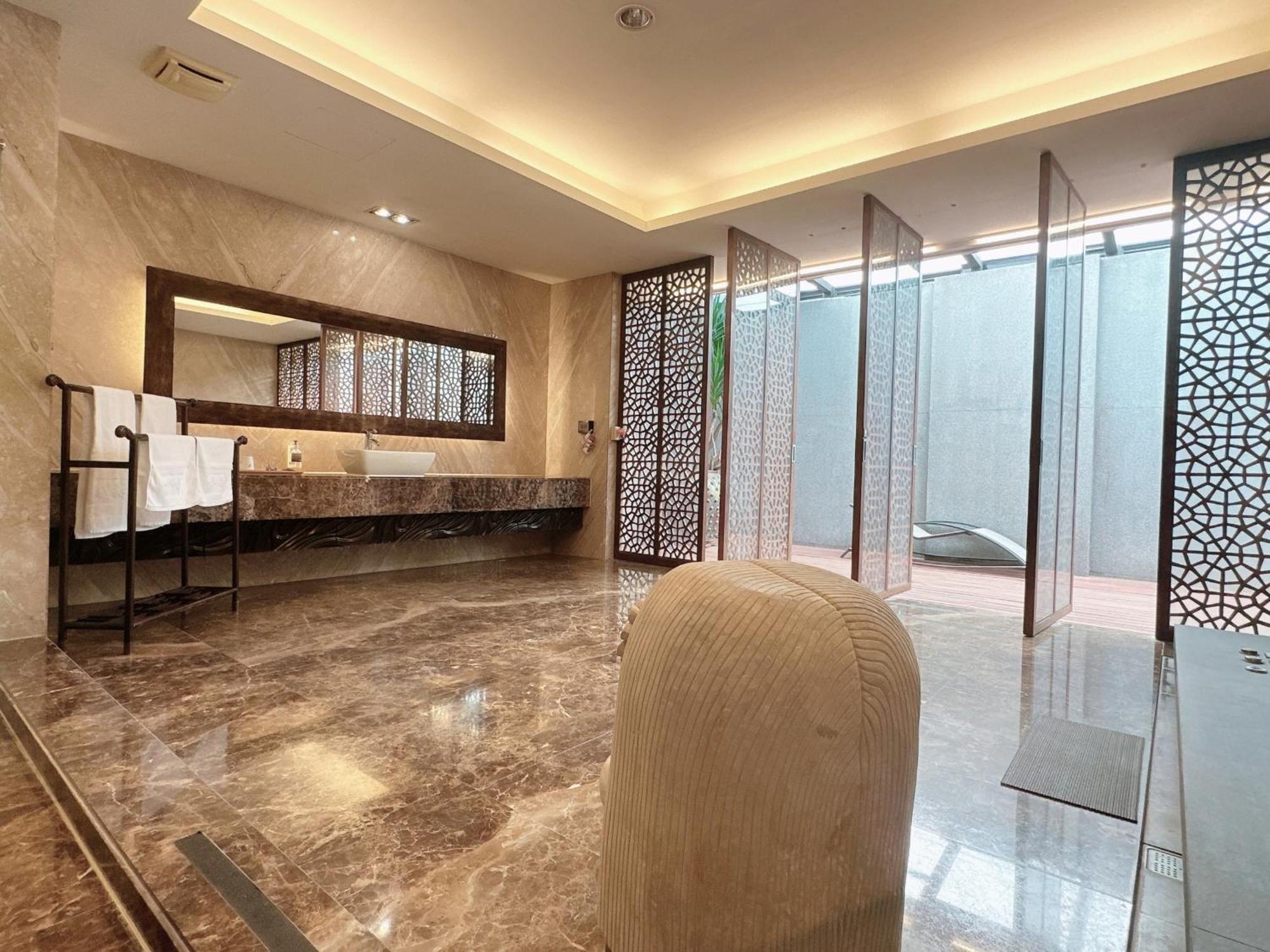 Orient Luxury Villa Motel Huwei Exterior foto